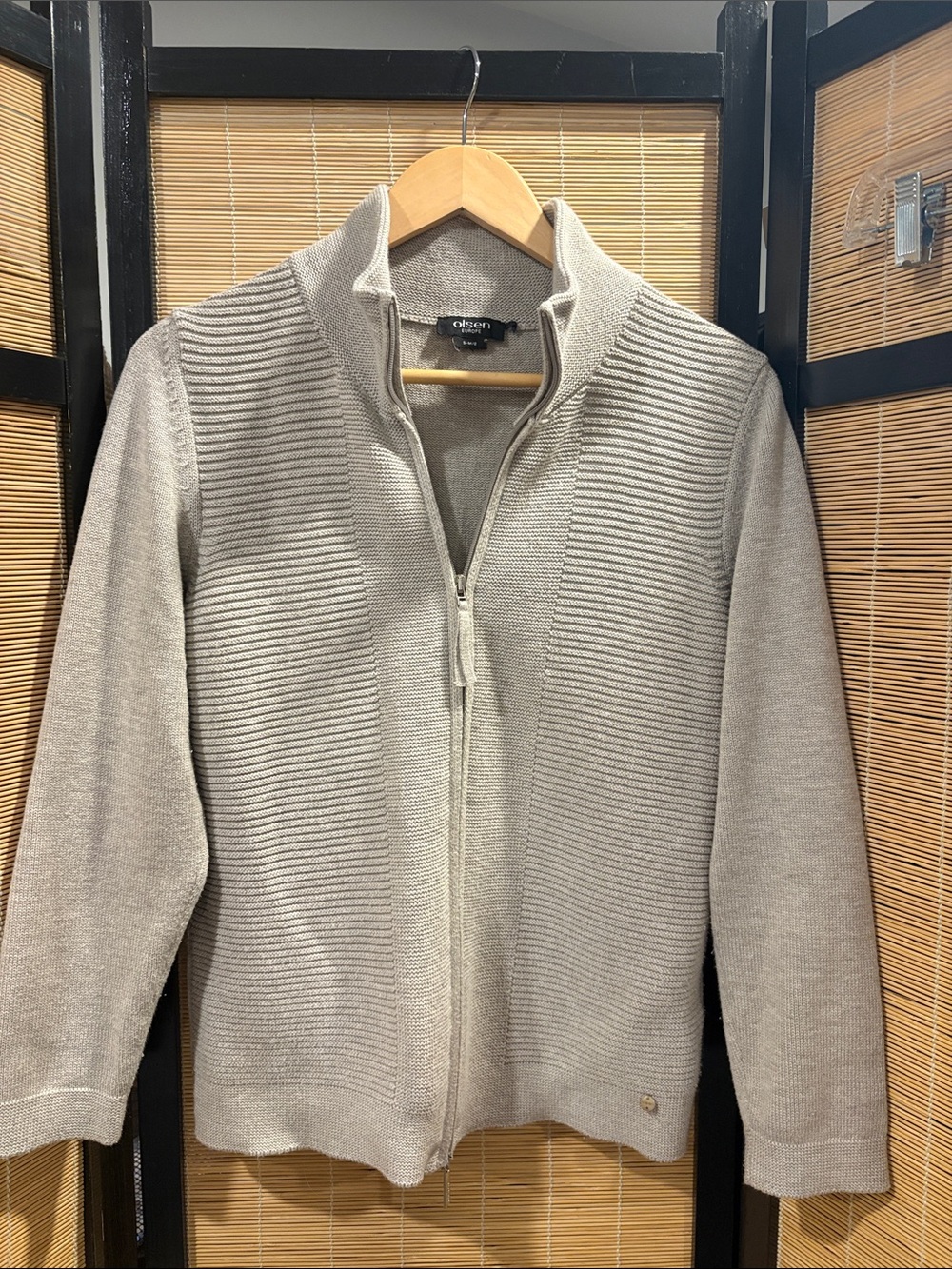 Light Beige Ribbed Full-Zip Sweater Jacket